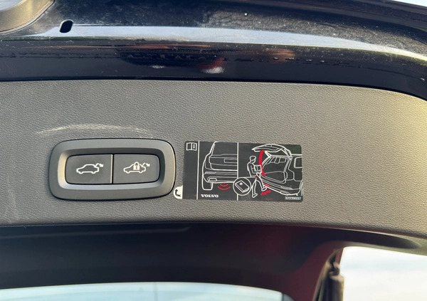 Volvo XC 40 cena 114999 przebieg: 84852, rok produkcji 2018 z Jarocin małe 172